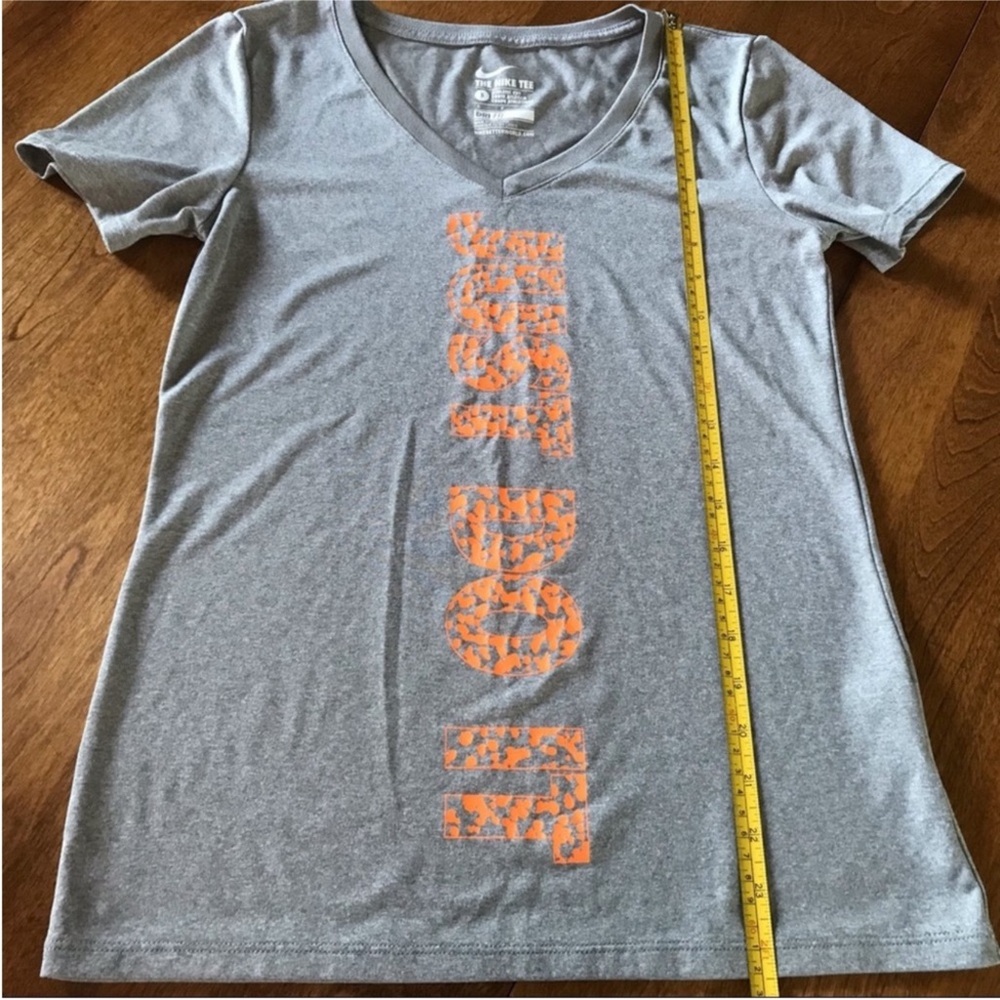 Nike Dri-Fit Tee - Picture 8 of 8